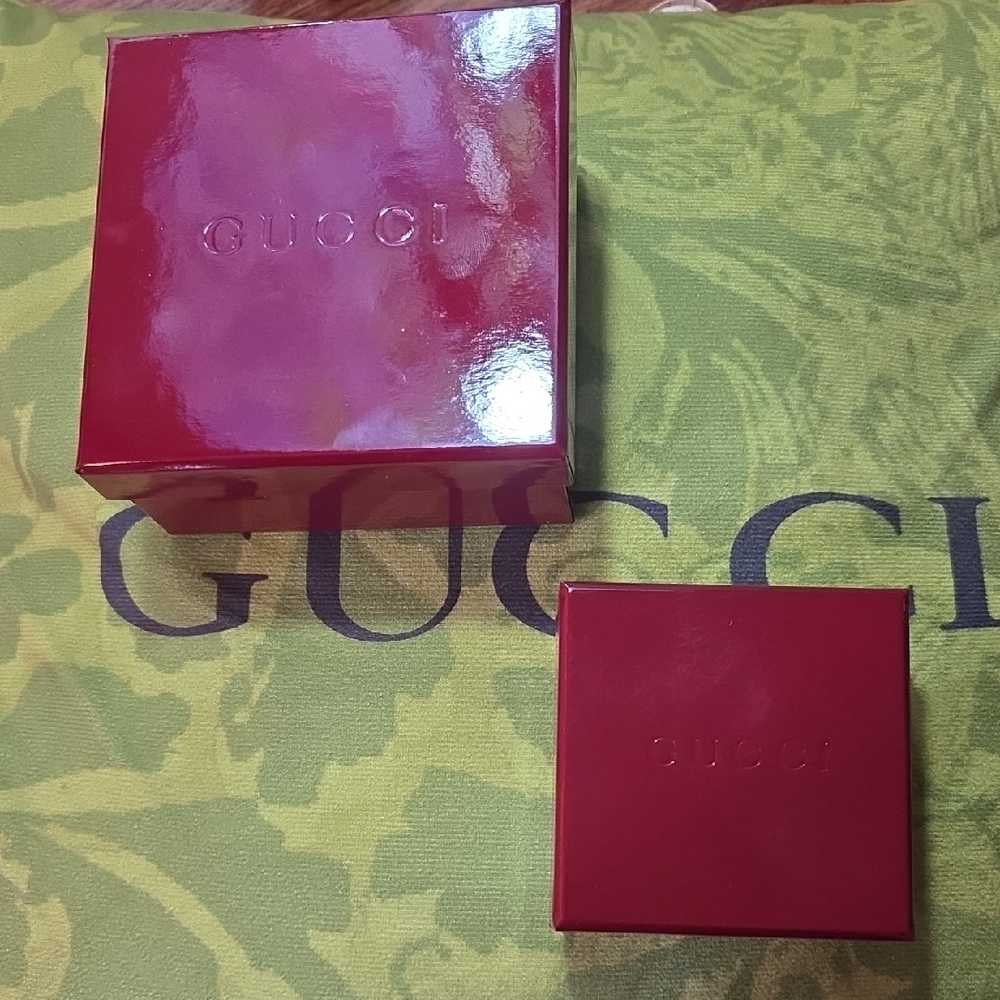 Gucci Red Women's Accessory Box (2)